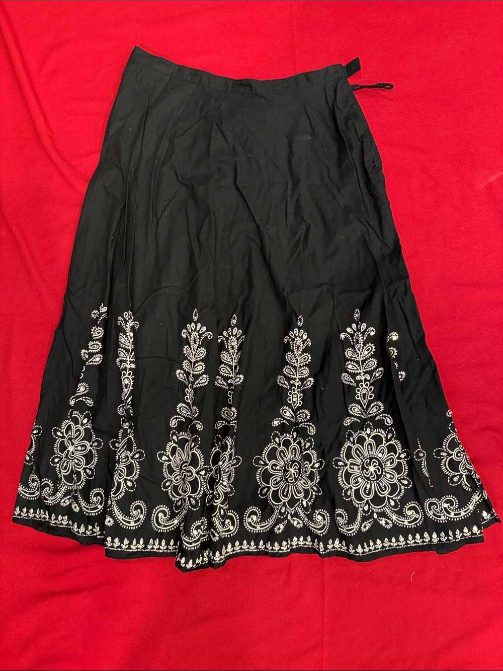 Magic Black Midi Skirt with White Floral Embroidery and sequins